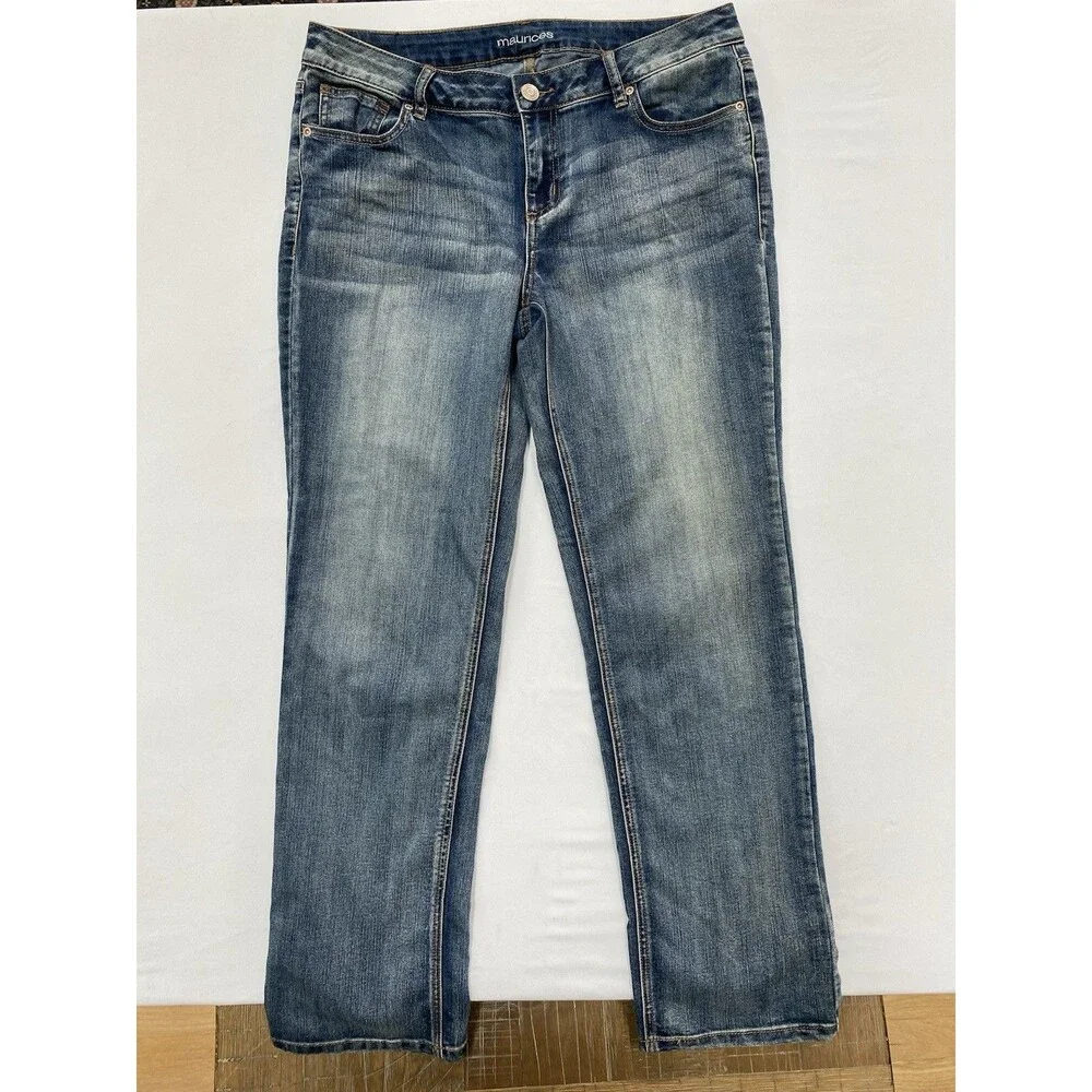 Maurices Medium Wash Straight Leg Jeans Size 14 Regular Stretch Denim
